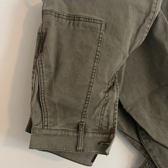 Army green pants - Picture 2 of 4